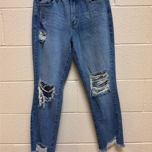 KanCan Distressed Cropped Jeans in Denim Blue